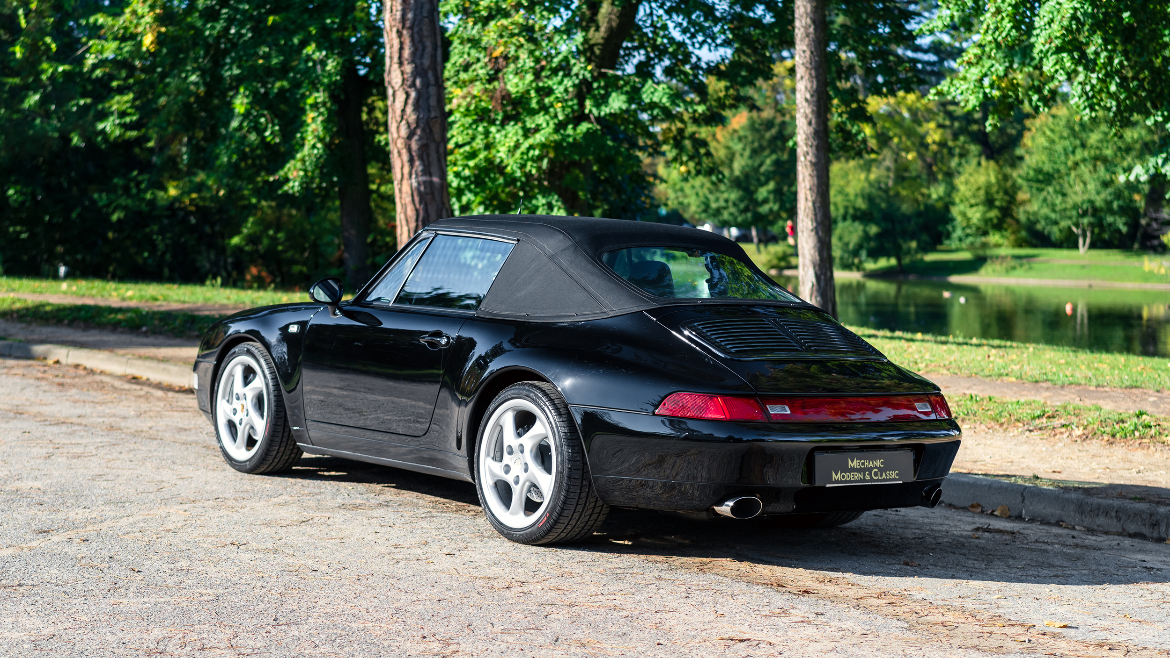 Porsche 911 TYPE 993 CABRIOLET